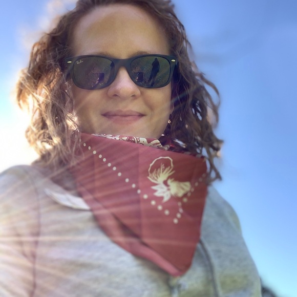 Meet your Posher, Deeanna - Picture 1 of 1